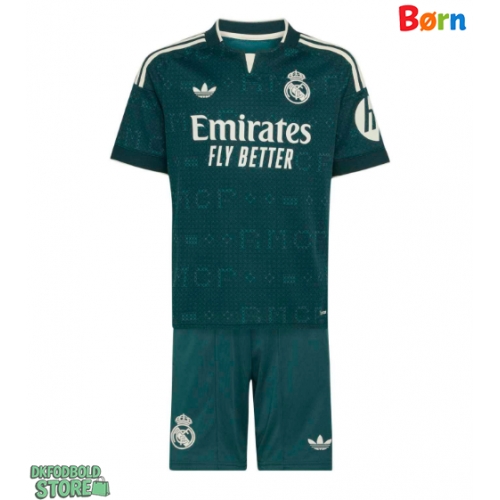 Real Madrid Kylian Mbappe #10 Replika Babytøj Udebanesæt Børn 2026-27 Kortærmet (+ Korte bukser)